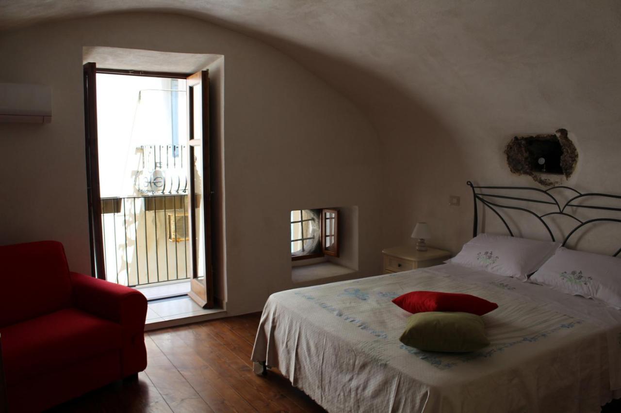 Casa Vacanza U Curtigghiu Lipari  Luaran gambar