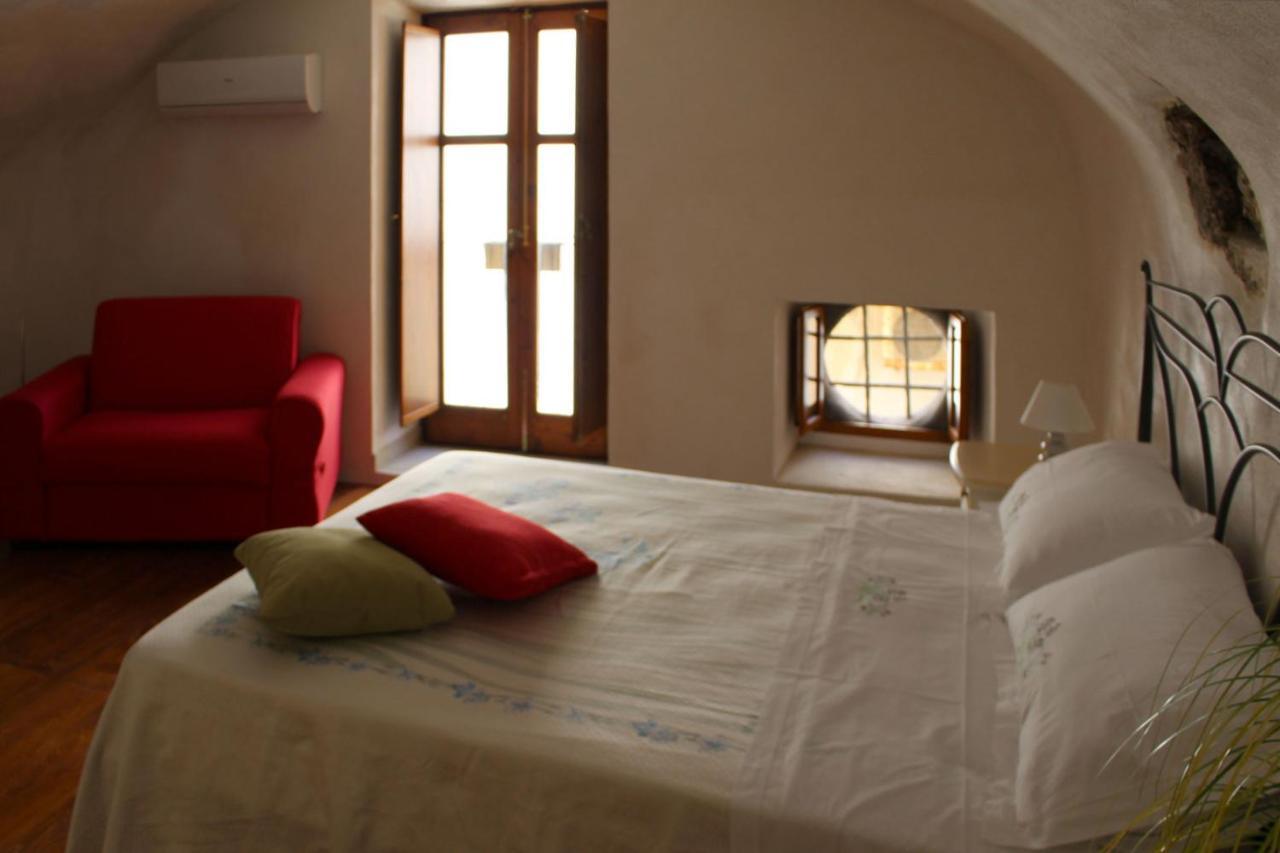 Casa Vacanza U Curtigghiu Lipari  Luaran gambar