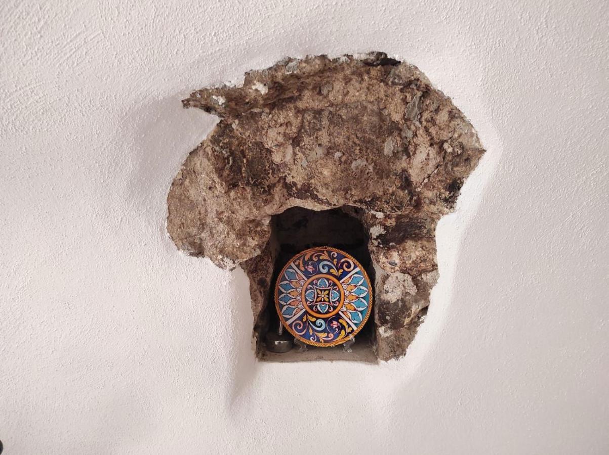 Casa Vacanza U Curtigghiu Lipari  Luaran gambar